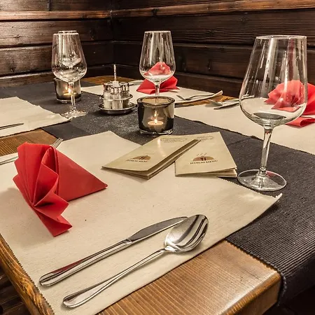 Πανσιόν Hisa Pr'pristavc 3*