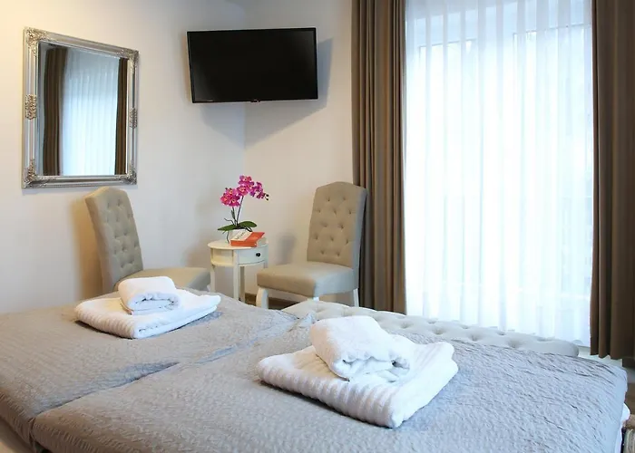 ゲストハウス Hisa Pr'pristavc